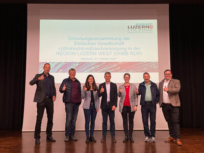 Wege zur Hochbreitbandversorgung in der REGION LUZERN WEST